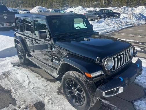 2024 Jeep Wrangler 4xe Sahara