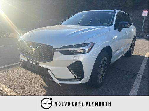 2025 Volvo XC60 B5 Core