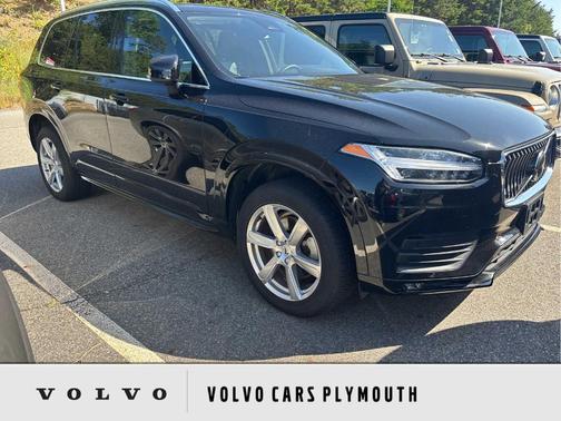 2023 Volvo XC90 B6 Core