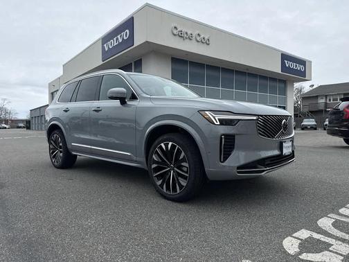 Metallic 2026 Volvo XC90 Plug-In Hybrid T8 Ultra 7-Seater