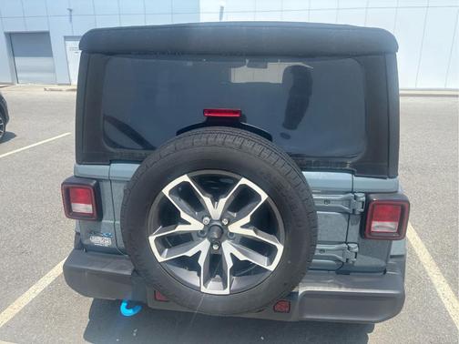 Anvil Clearcoat 2024 Jeep Wrangler 4xe Sport