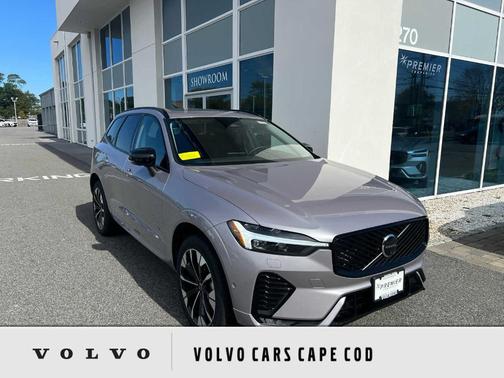 2026 Volvo XC60 B5 Plus