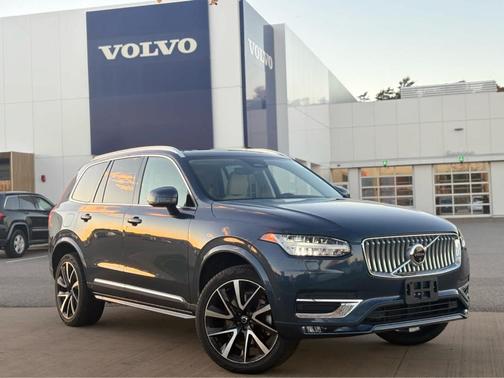 2024 Volvo XC90 B6 Plus Bright Theme 6-Seater