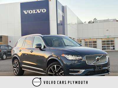 2024 Volvo XC90 B6 Plus Bright Theme 6-Seater