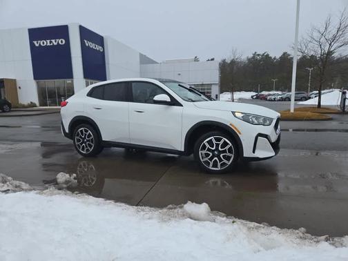 2026 BMW X2 xDrive28i