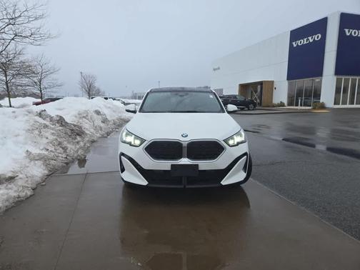 2026 BMW X2 xDrive28i