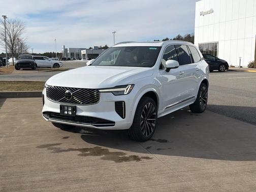 2026 Volvo XC90 B6 Plus 7-Seater