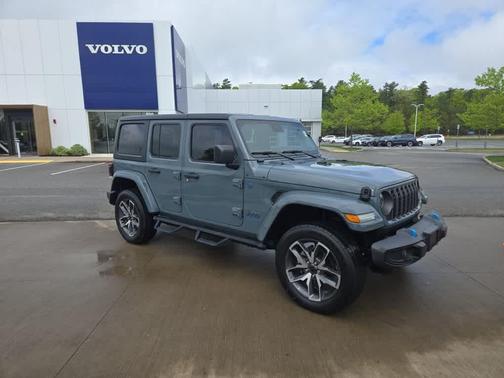 2024 Jeep Wrangler 4xe Sport