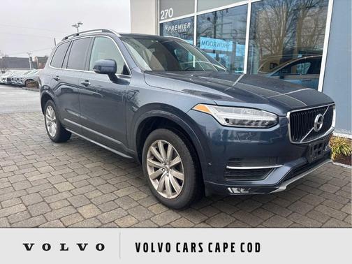 2019 Volvo XC90 T6 Momentum