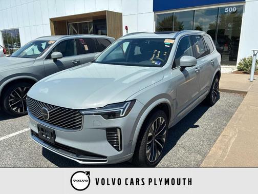 Metallic 2026 Volvo XC90 B6 Plus 7-Seater