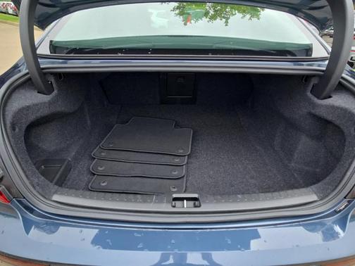 2025 Volvo S60 B5 Core