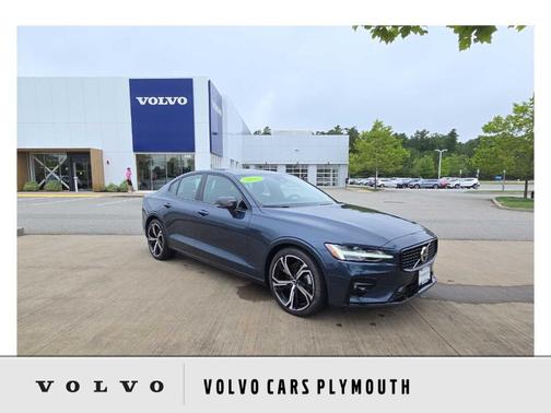 2025 Volvo S60 B5 Core