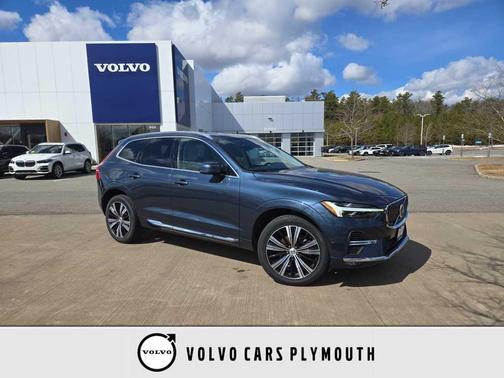 2023 Volvo XC60 B5 Plus Bright Theme