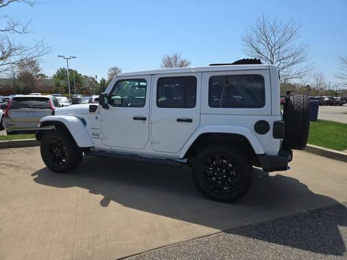 2022 Jeep Wrangler Unlimited 4xe Sahara