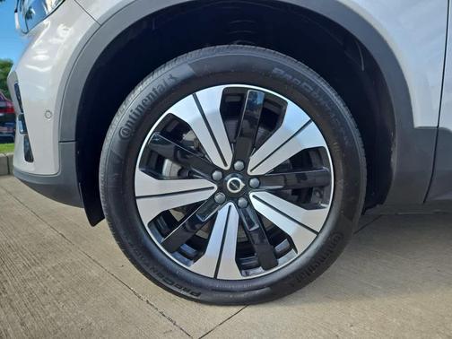 2023 Volvo XC40 Recharge Pure Electric Twin Plus