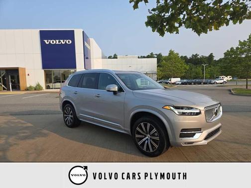 2025 Volvo XC90 B5 Core