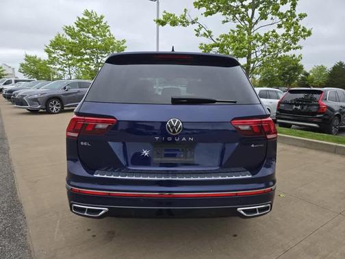 2022 Volkswagen Tiguan 2.0T SEL R-Line