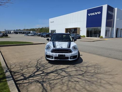Light White 2020 MINI Countryman Cooper S ALL4