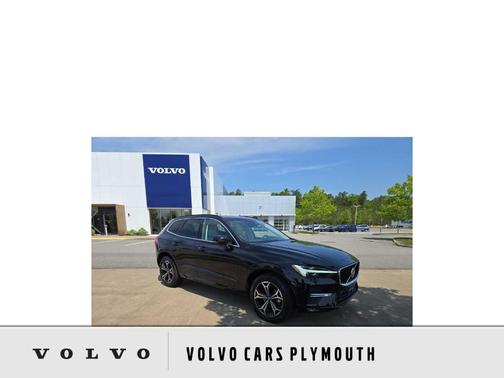 2022 Volvo XC60 B5 Momentum
