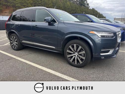 2024 Volvo XC90 B5 Core Bright Theme