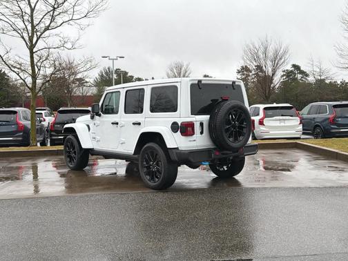 2023 Jeep Wrangler 4xe Sahara