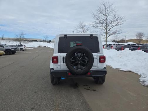 2023 Jeep Wrangler 4xe Sahara