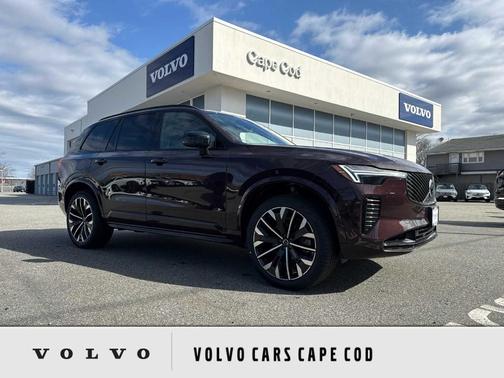 Mulberry Red 2026 Volvo XC90 Plug-In Hybrid T8 Ultra Dark Theme 6-Seater