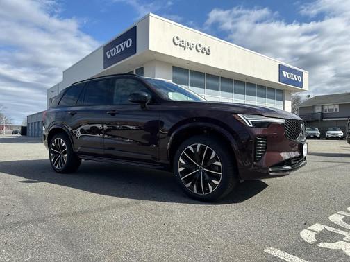 Mulberry Red 2026 Volvo XC90 Plug-In Hybrid T8 Ultra Dark Theme 6-Seater