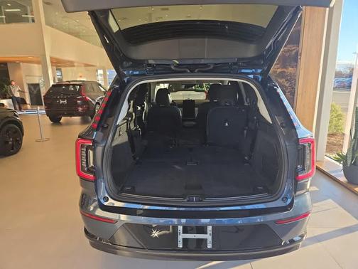 2025 Volvo EX90 Twin Motor Performance Ultra