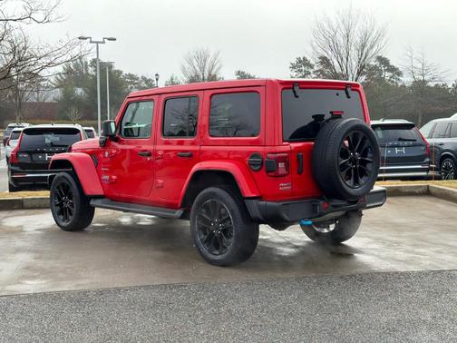 2022 Jeep Wrangler Unlimited 4xe Sahara