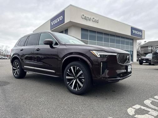 2026 Volvo XC90 B5 Core