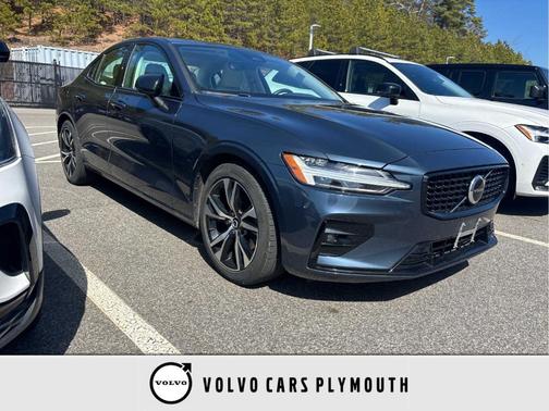 2025 Volvo S60 B5 Core