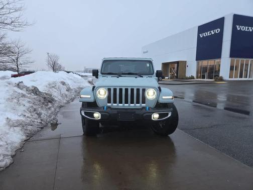 2023 Jeep Wrangler 4xe Sahara