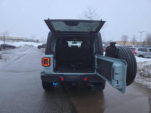 2023 Jeep Wrangler 4xe Sahara