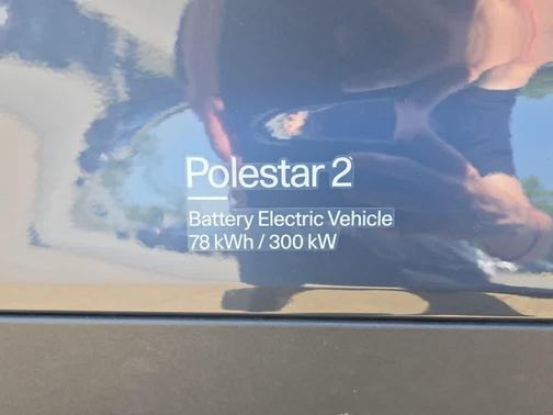 2022 Polestar 2 Long Range Dual Motor
