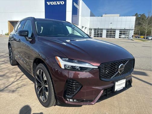 Mulberry Red 2026 Volvo XC60 B5 Plus
