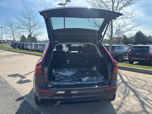 Mulberry Red 2026 Volvo XC60 B5 Plus