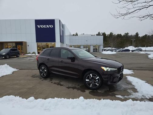 2026 Volvo XC60 B5 Plus
