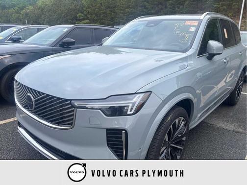 Metallic 2026 Volvo XC90 B6 Plus 7-Seater
