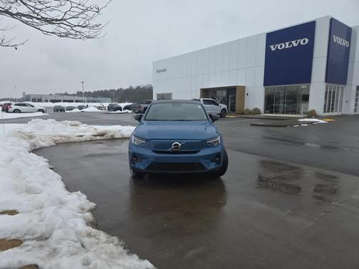 2023 Volvo C40 Recharge Pure Electric Twin Plus