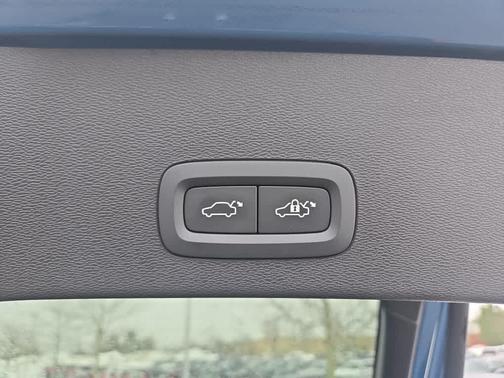 2023 Volvo C40 Recharge Pure Electric Twin Plus