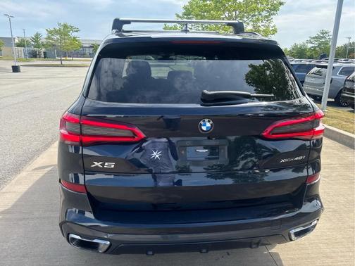 Carbon Black Metallic 2019 BMW X5 xDrive40i