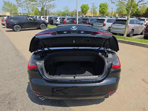 Black Sapphire Metallic 2025 BMW 430 i