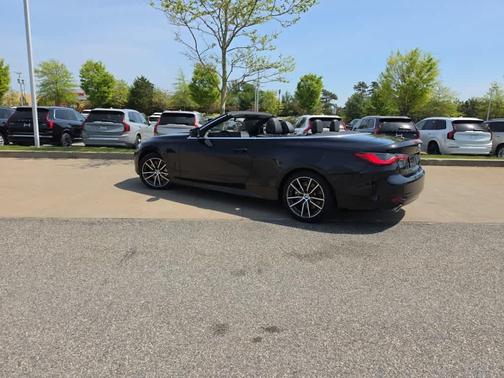 Black Sapphire Metallic 2025 BMW 430 i