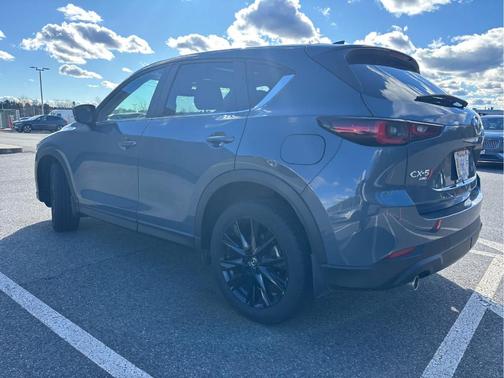 2024 Mazda CX-5 Carbon Edition