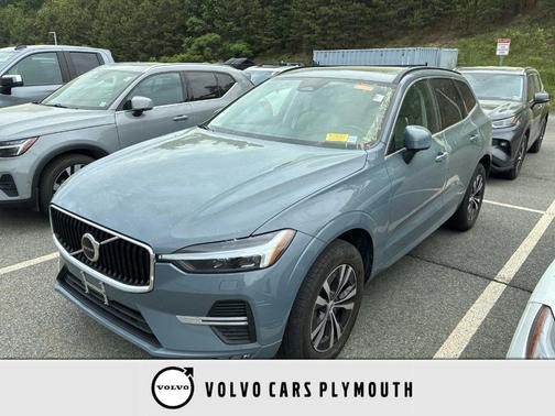 Thunder Gray Metallic 2023 Volvo XC60 B5 Core