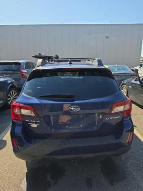 Lapis Blue Pearl 2017 Subaru Outback 2.5i Limited