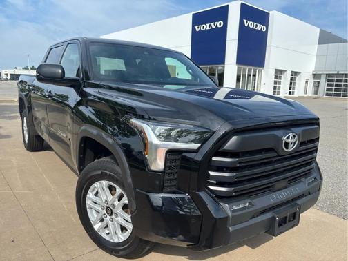 Midnight Black Metallic 2025 Toyota Tundra SR5