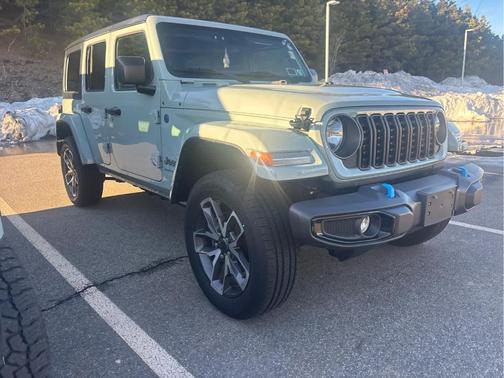 2024 Jeep Wrangler 4xe Sport