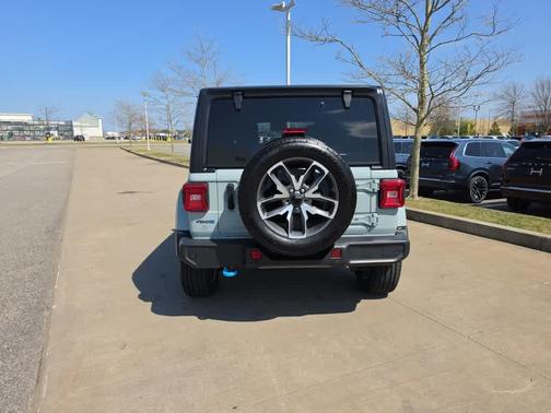 Earl Clearcoat 2024 Jeep Wrangler 4xe Sport